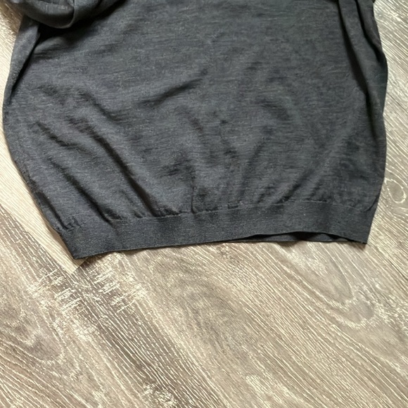 Hugo Boss - Picture 10 of 17